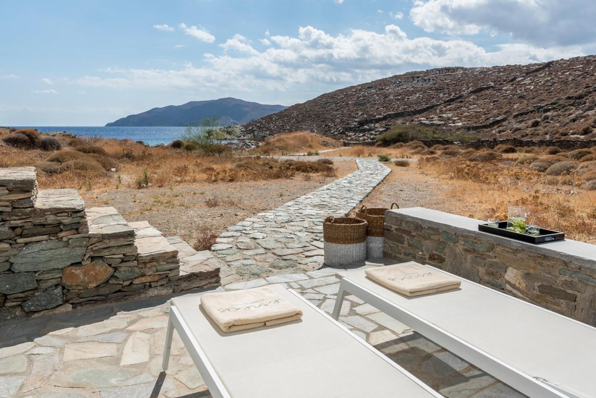 Eneos Kythnos Beach Villas-Elegant And Comfort Villas Rum bild